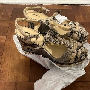 Lolla Sandals from Express